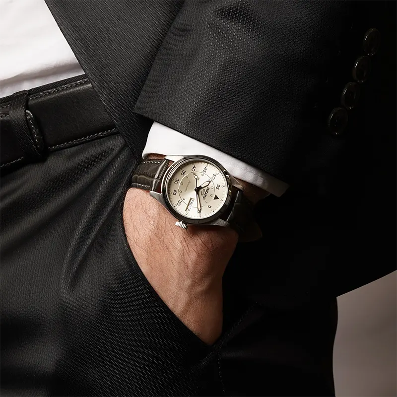 Seiko 5 'Champagne Flieger' Suit Style Men's Watch | SRPJ87K1